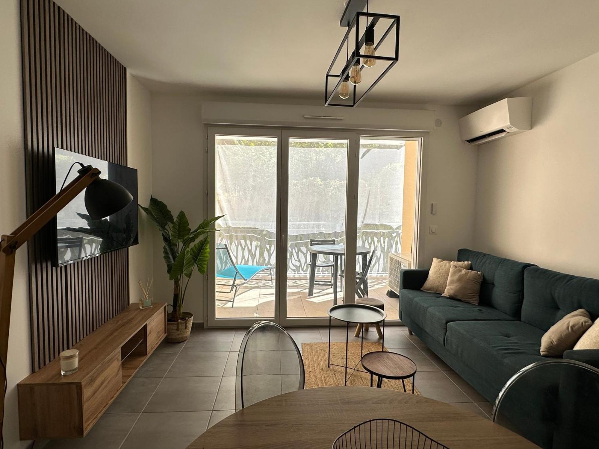 Bel Appartement Au Calme Avec Parking Menton Exterior foto